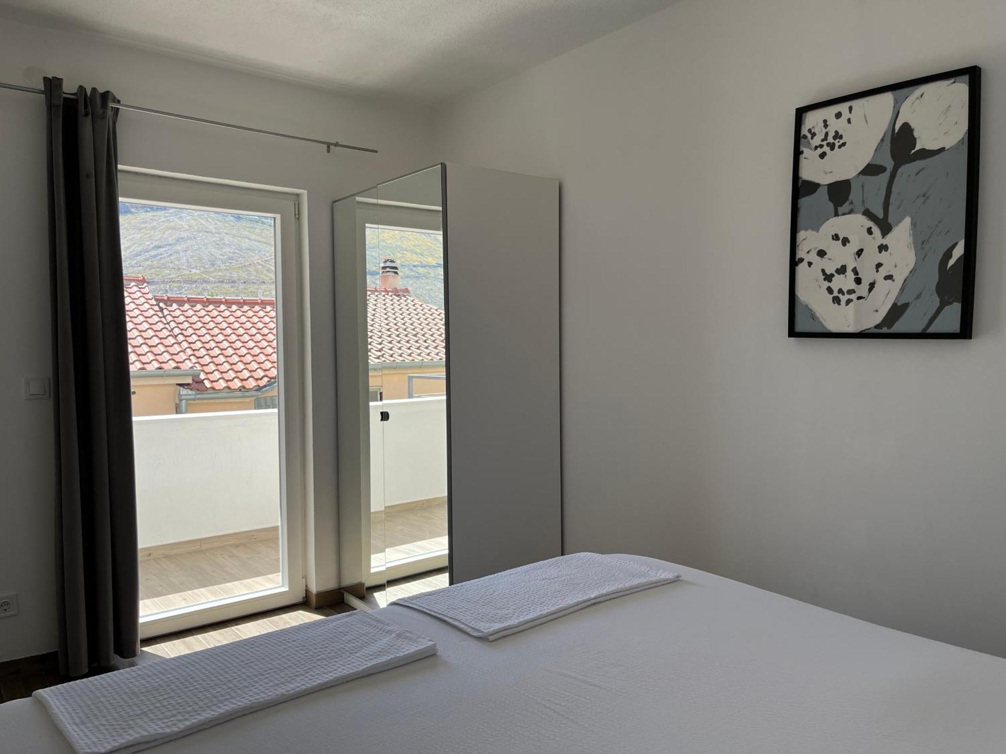 Apartmani Mlinar - One Bedroom Apartment With Seaview Grebaštica Dış mekan fotoğraf